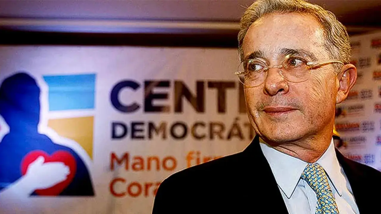 ¿Se lanza Alvaro Uribe a la Gobernación de Antioquia?