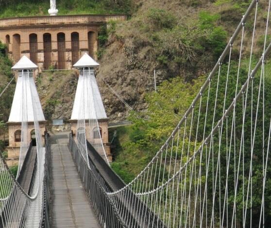 Si quiere pasar por el Puente de Occidente, ¡pailas!: lo cerraron indefinidamente