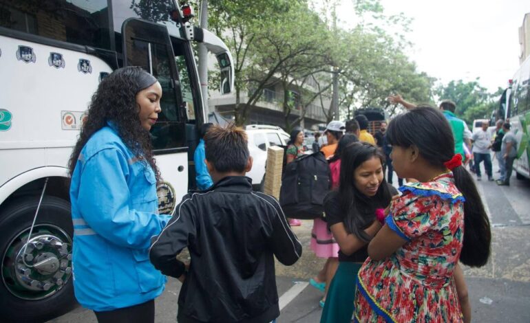 Inició retorno de 420 indígenas que estaban en Medellín a sus resguardos en Chocó