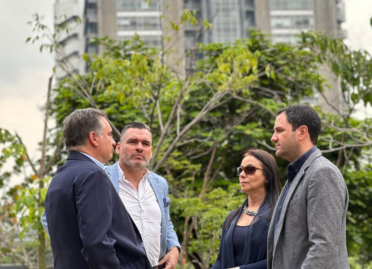 Carrasquilla, Benjumea, Valderrama y Cuartas: la primera coalición por la Alcaldía de Medellín