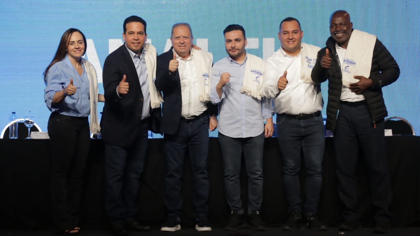 Partido Conservador en Antioquia entregó 43 avales para elecciones locales
