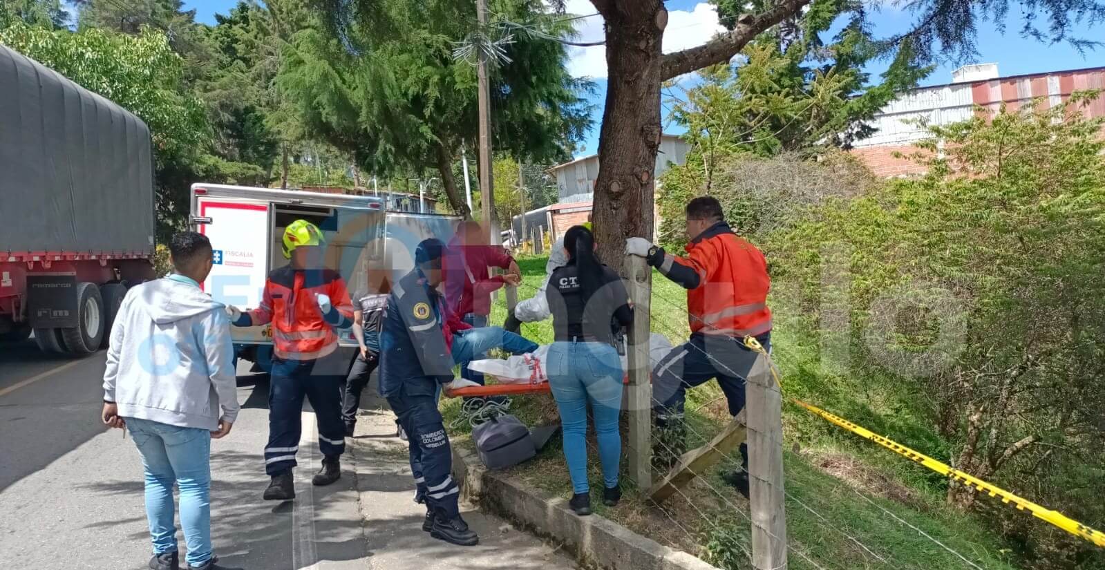 Encontraron cadáver torturado en un abismo de la vía Medellín-San Pedro de los Milagros