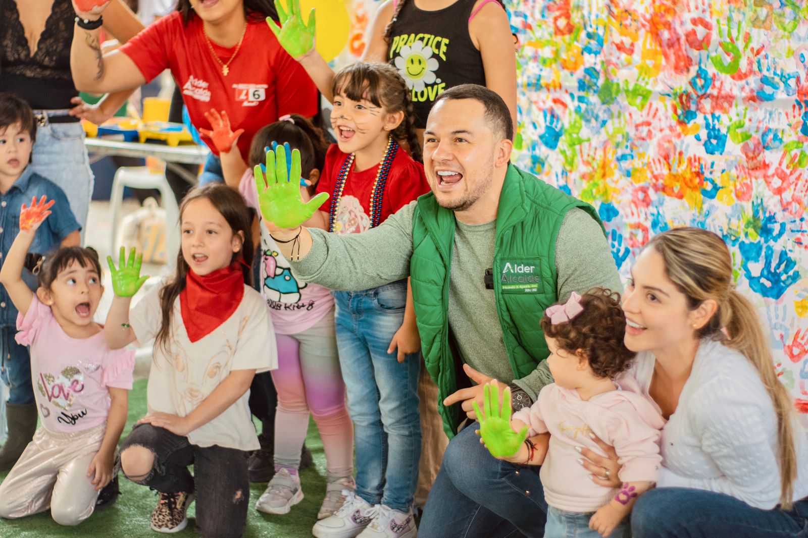Alder Cruz organizó una granja para acercarse a los niños de Sabaneta