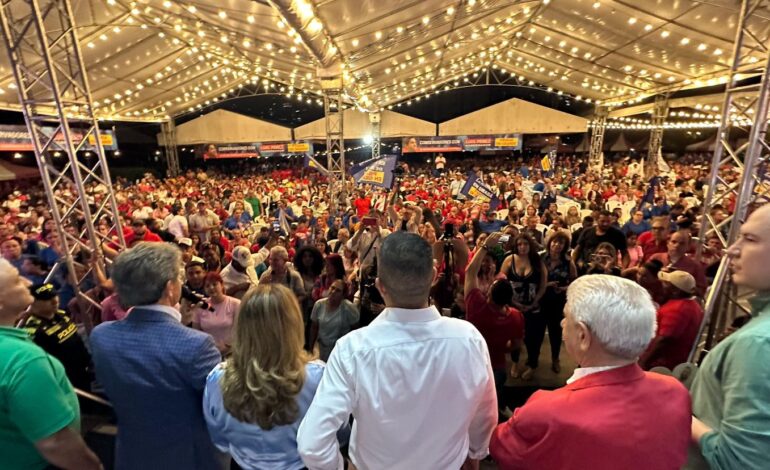Unión masiva: más de 6.000 líderes de Antioquia se vincularon a la campaña de Luis Pérez