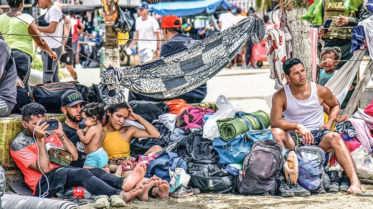 En 6 meses, más de 100 mil migrantes han pasado por Medellín