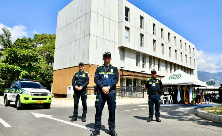 Aranjuez y Guayabal cuentan con nuevas estaciones de Policía para garantizar la seguridad