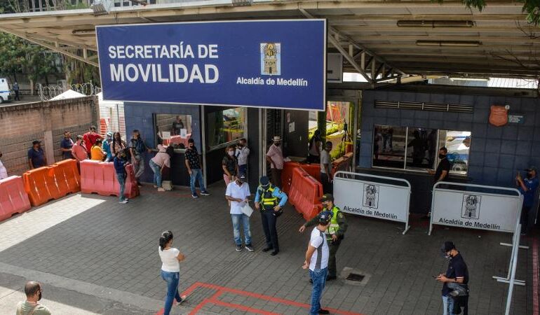 Por fiestas de fin de año, la Secretaría de Movilidad de Medellín cambiará sus horarios