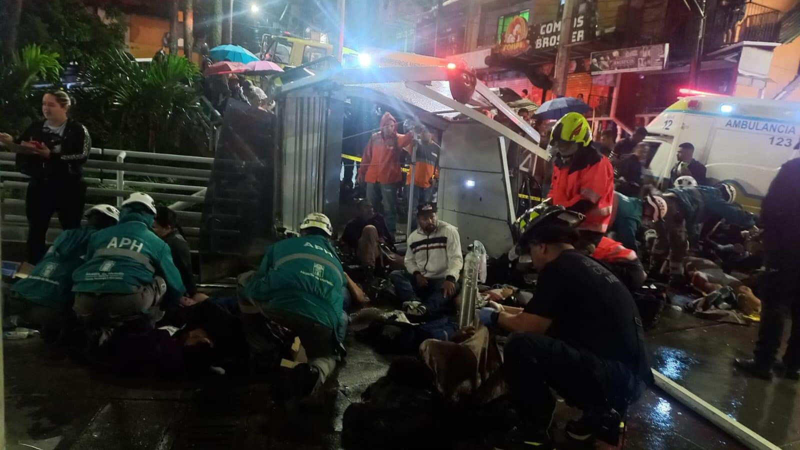 Cabina del metrocable se accidentó en la estación Popular cuando apenas iniciaba operación