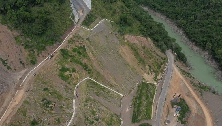 Cierre total en la Troncal del Café por obras en el sector Sinifaná