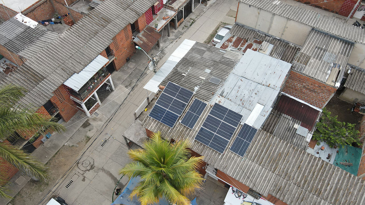 Colombia Solar llevará energía solar a estratos 1, 2 y 3 como alternativa a los subsidios de electricidad