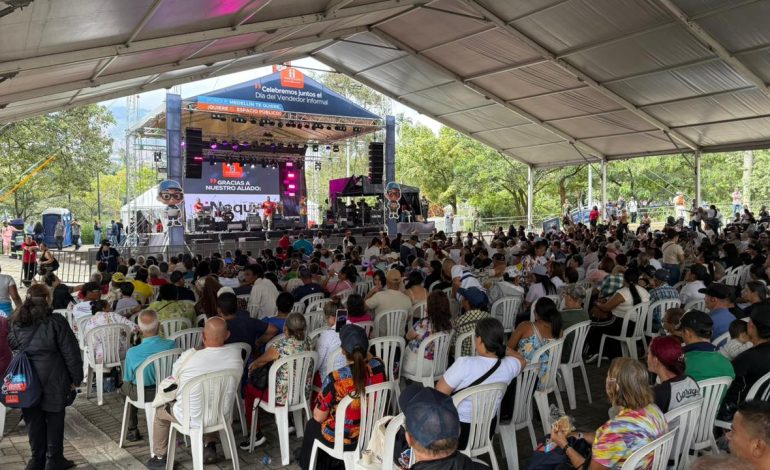 Alcaldía de Medellín celebró el Día del Vendedor Informal y sus Familias con más de 6.000 asistentes
