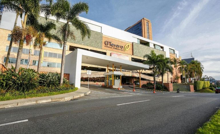 Mujer de 76 años fallece tras accidente en escalera eléctrica en El Tesoro