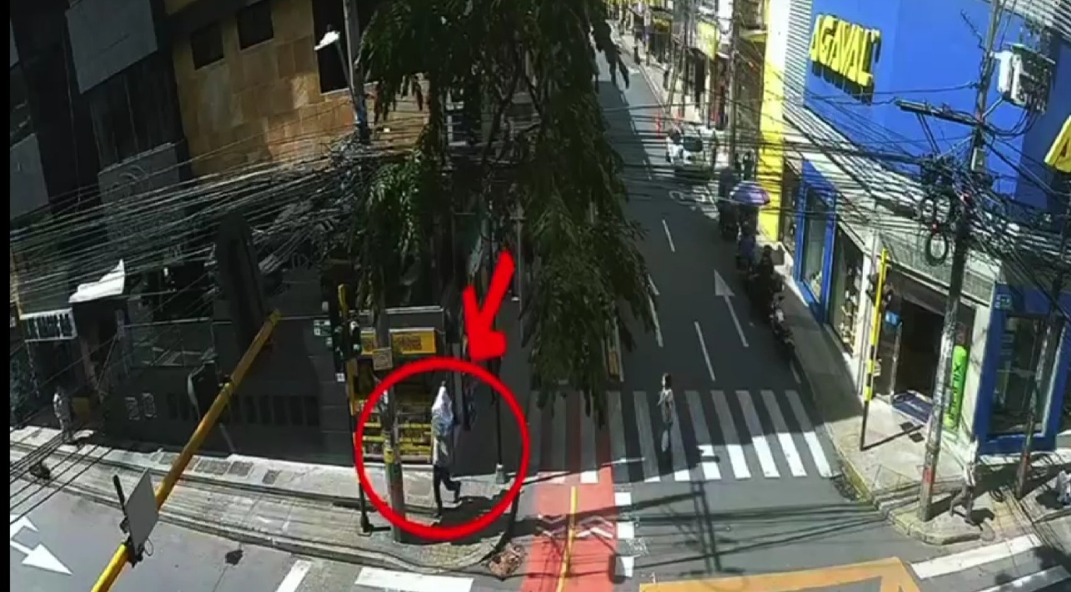 Quiso silenciar las novenas: ladrón se llevó la organeta de una parroquia de Itagüí, pero la fiesta le duró poco