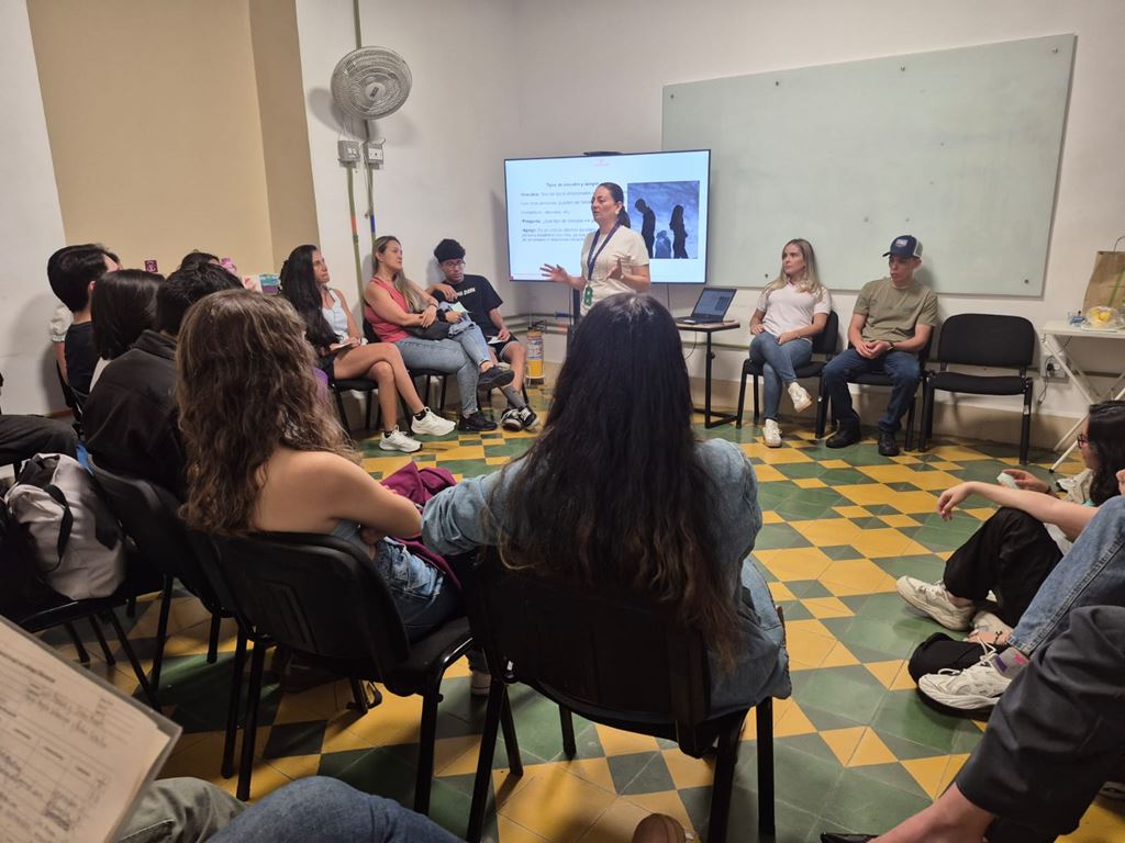 Envigado reactiva los Centros de Escucha y refuerza la atención en salud mental en todo el territorio
