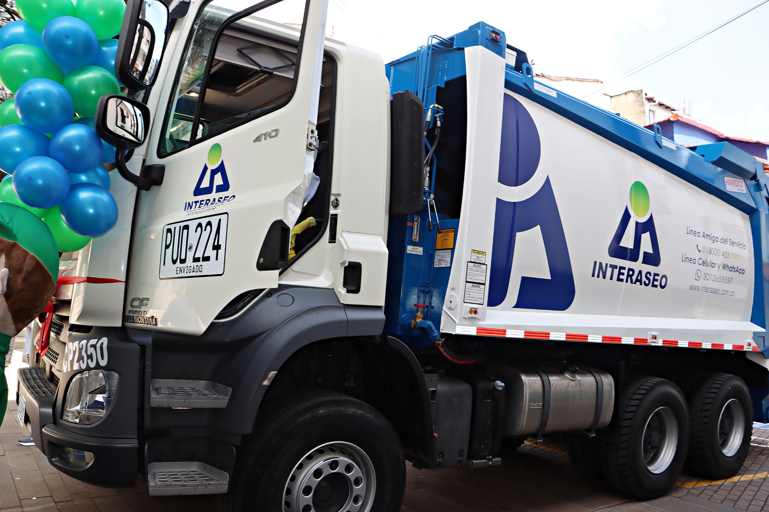 Un carro recolector de última tecnología permite a La Estrella tener un mejor servicio de recolección de basuras