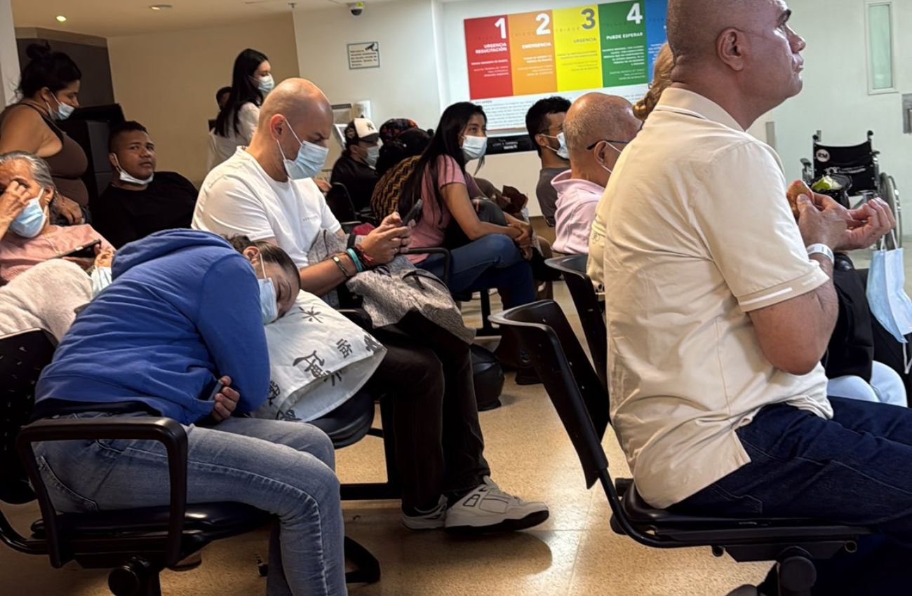 La crisis en la salud tiene a los hospitales sin dónde atender urgencias en Medellín: pacientes deben esperar hasta cinco días