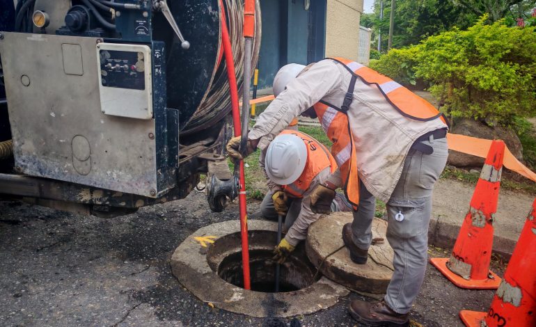 EPM refuerza acueducto y alcantarillado para enfrentar temporada de lluvias en el Valle de Aburrá