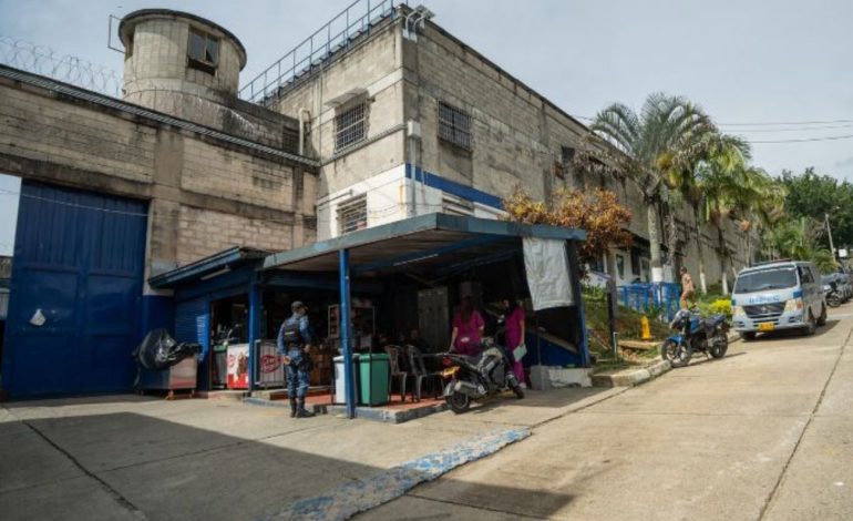 El «Resort de Itagüí»: estos fueron los lujos que encontró el Inpec en la cárcel La Paz tras allanamientos a celdas de los cabecillas