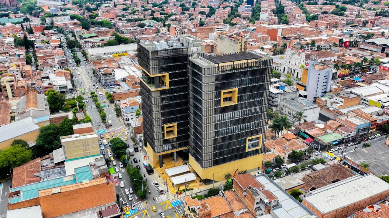 Envigado estrena moderno Centro Administrativo que centraliza servicios y apuesta por la sostenibilidad