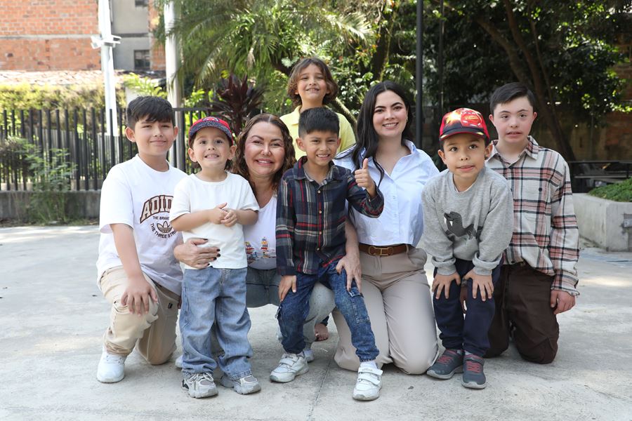 Envigado celebra el Mes de la Niñez 2026 con una agenda llena de juego y familia