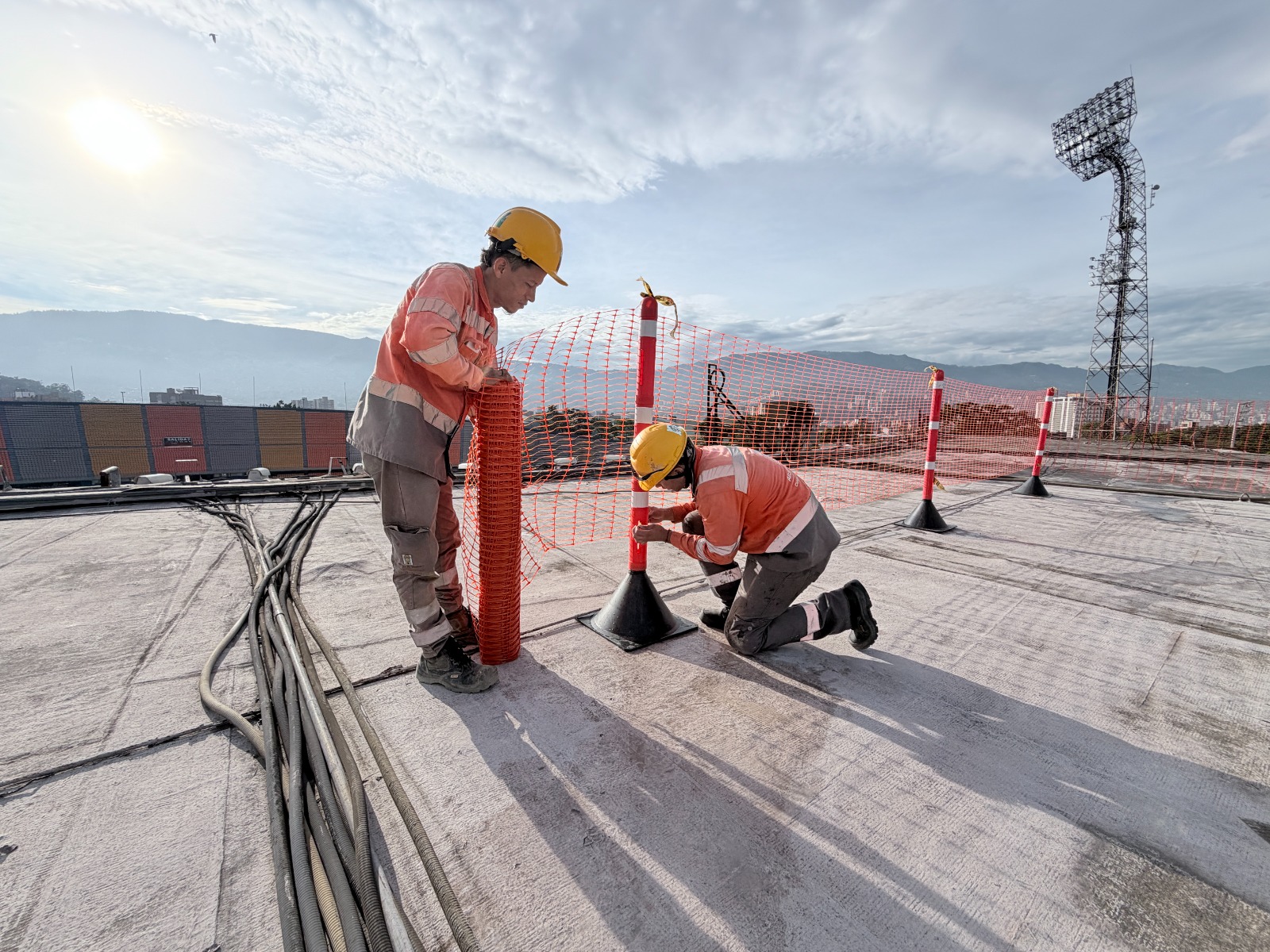 Renovación del Atanasio Girardot: Alcaldía obtiene licencia y comenzará el desmonte de la cubierta occidental