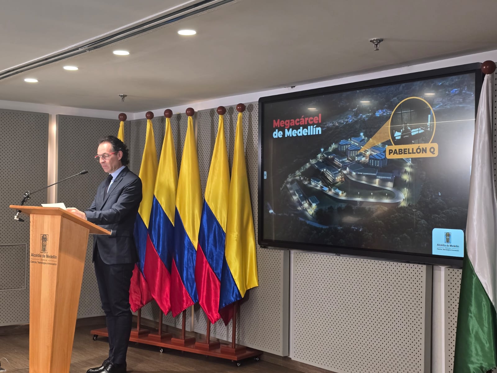 Alcaldía de Medellín reporta 666 hallazgos por presunta corrupción en la administración de Daniel Quintero