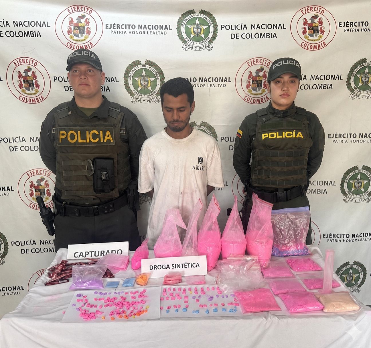Desmantelan banda dedicada al tráfico de tusi en Itagüí; capturan a presunto sicario de El Ajizal