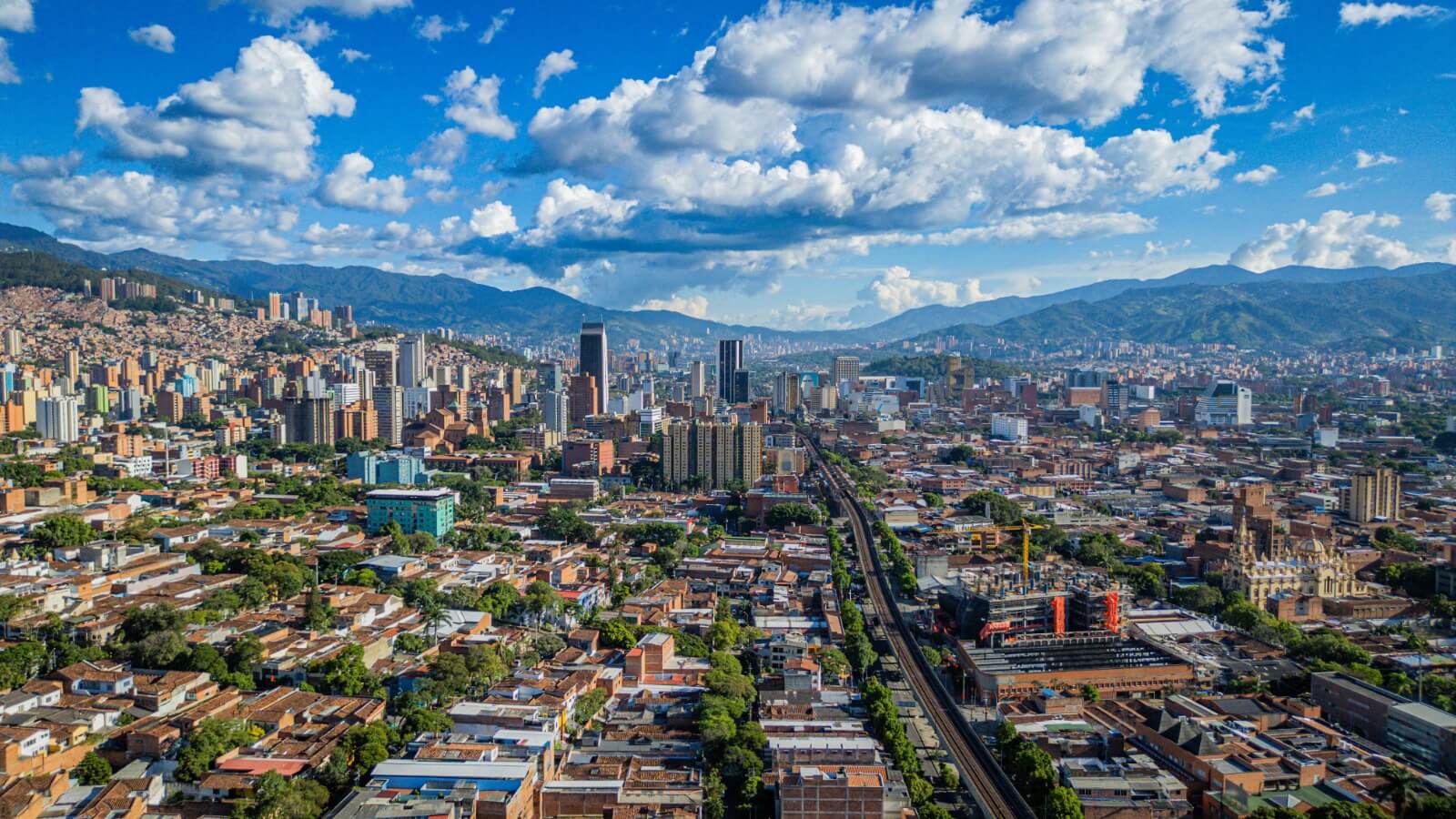 Medellín recibe reconocimiento internacional por su modelo de legado
