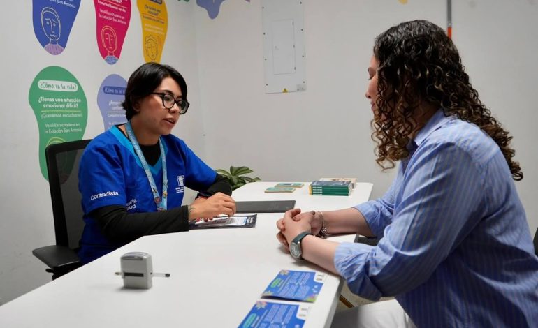 Medellín lleva arte y cultura a sus Escuchaderos