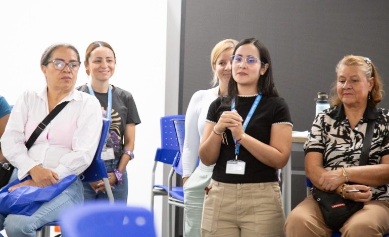 Medellín impulsa el acceso de las mujeres a información clave