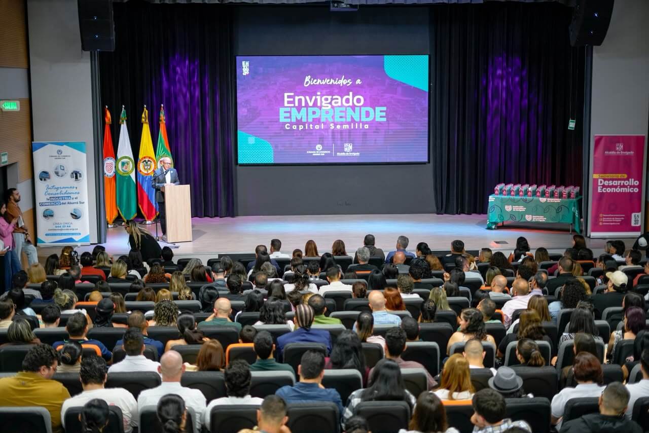 Envigado Emprende entrega $460 millones a 52 ganadores