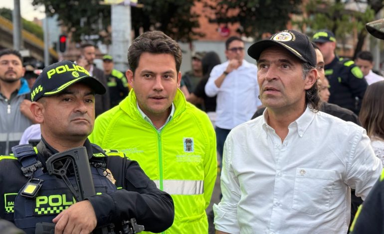 ¿Guiño político de Fico a Manuel Villa?