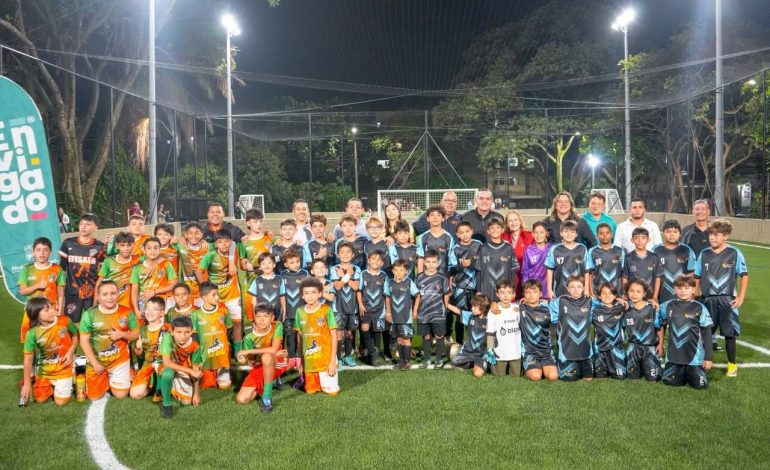 Nuevas canchas sintéticas de Milán impulsan el deporte en Envigado
