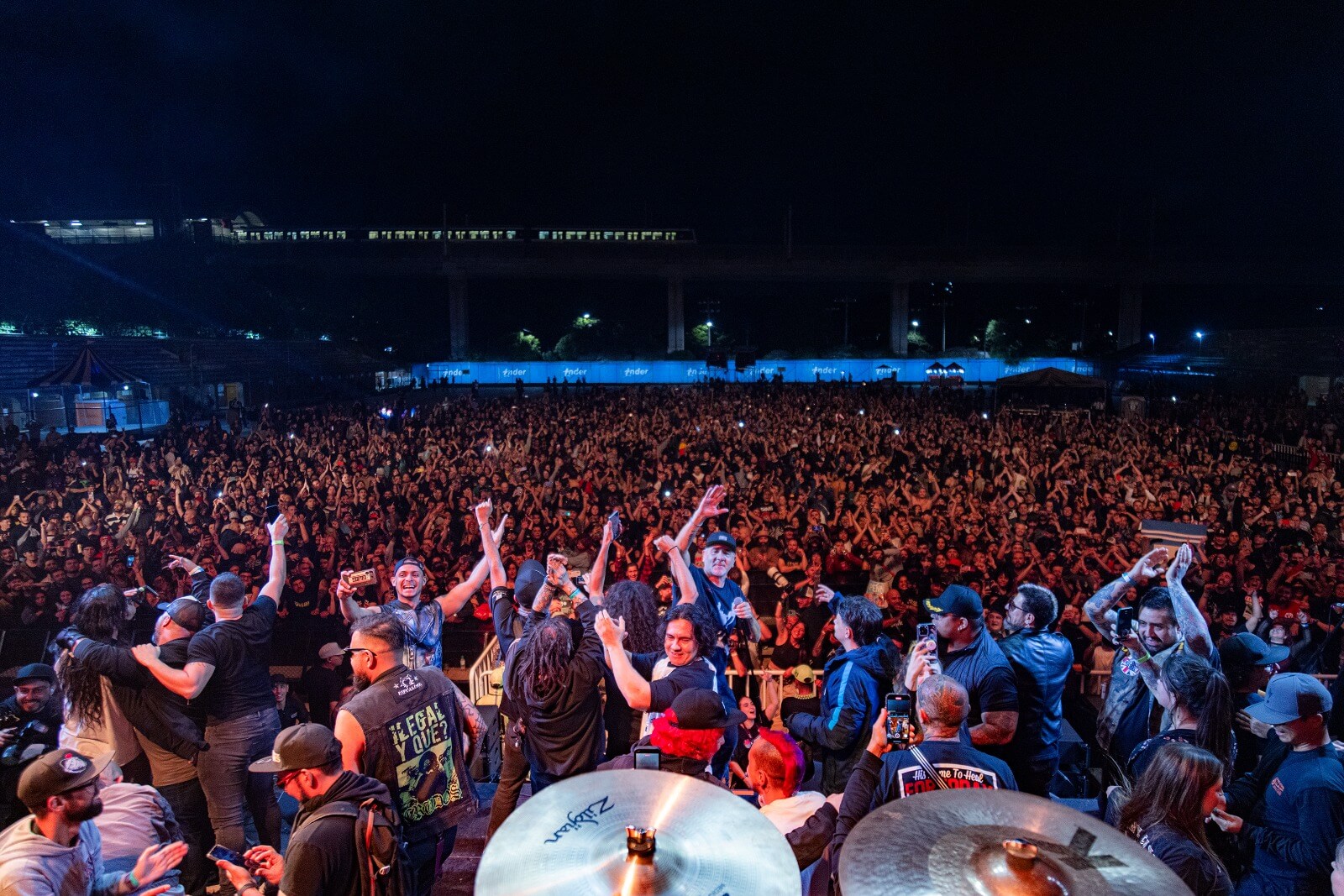 Altavoz 2026 llega a Medellín con 68 bandas y entrada libre