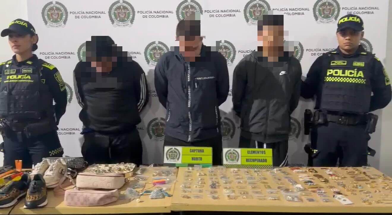 Persecución terminó con tres capturas por hurto a viviendas