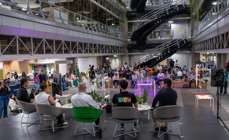 Estudiantes de Medellín ganan reto de innovación con drones