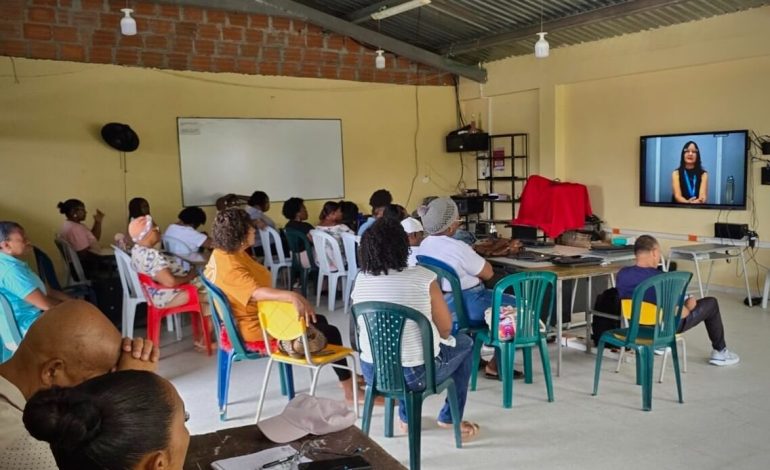 Medellín compartió su modelo educativo con 5.000 maestros del Chocó