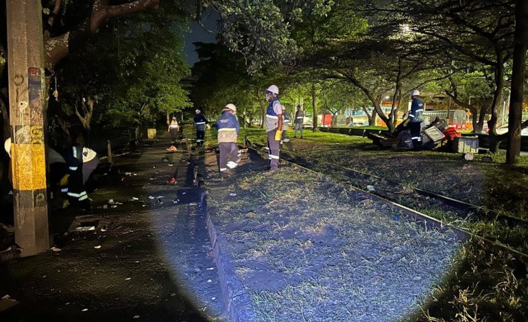 Medellín desmonta 6.578 cambuches y retira 2.000 toneladas