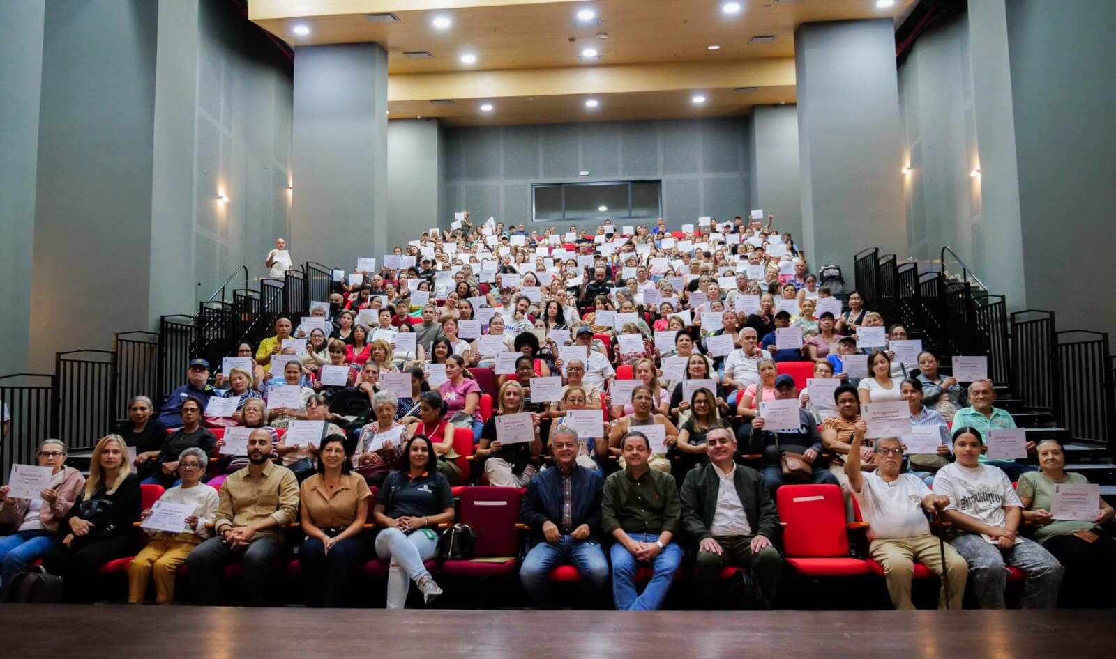 173 familias de Envigado transformarán sus hogares